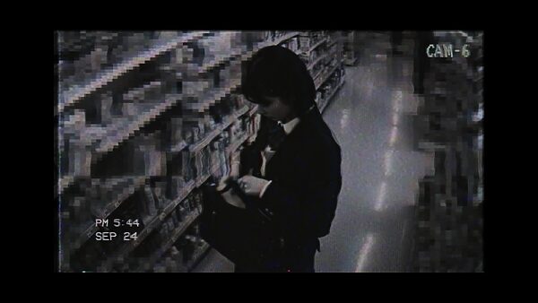 万引き女子校生のお仕置き謝罪動画 17 画像1